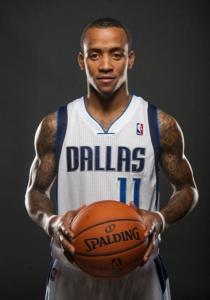 一方将锁定 一方将锁定