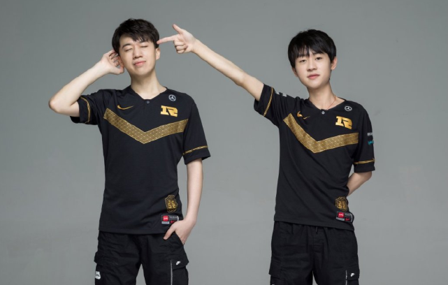 的黄金动作 的黄金动作